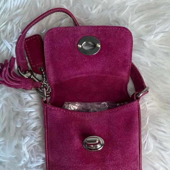 y2k COACH Vintage Pink Suede Turnlock Card Case / Holder Wristlet - Picture 4 of 11
